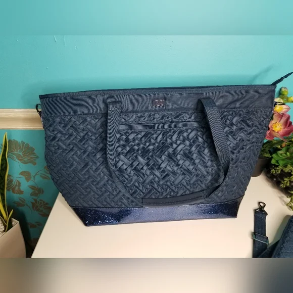 Lug Avion Travel Tote Navy - Picture 4 of 16